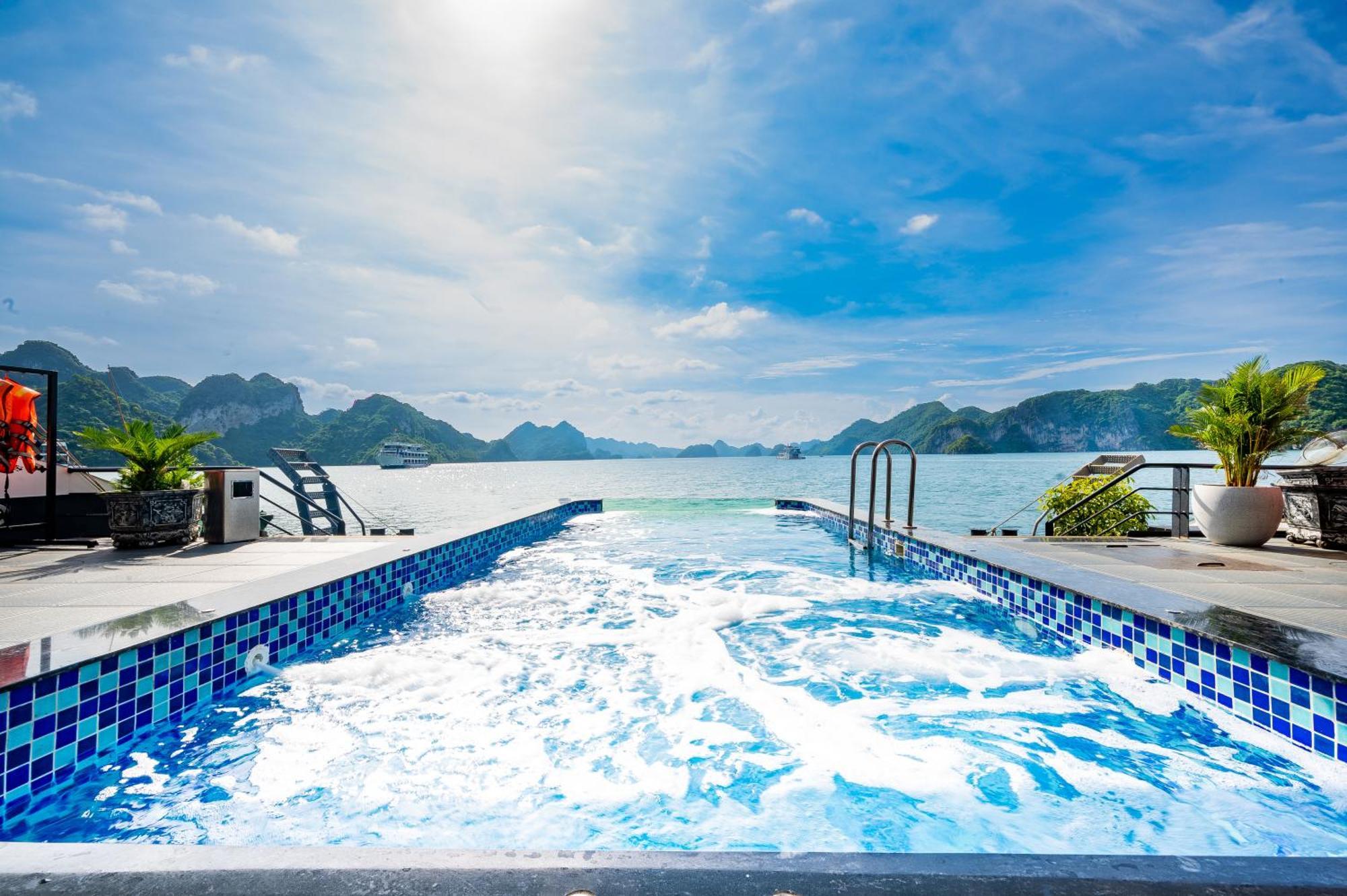 Velar Of The Sea Hotel Ha Long Luaran gambar