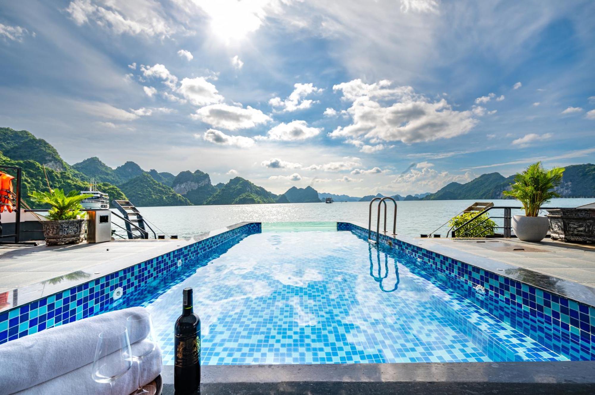 Velar Of The Sea Hotel Ha Long Luaran gambar